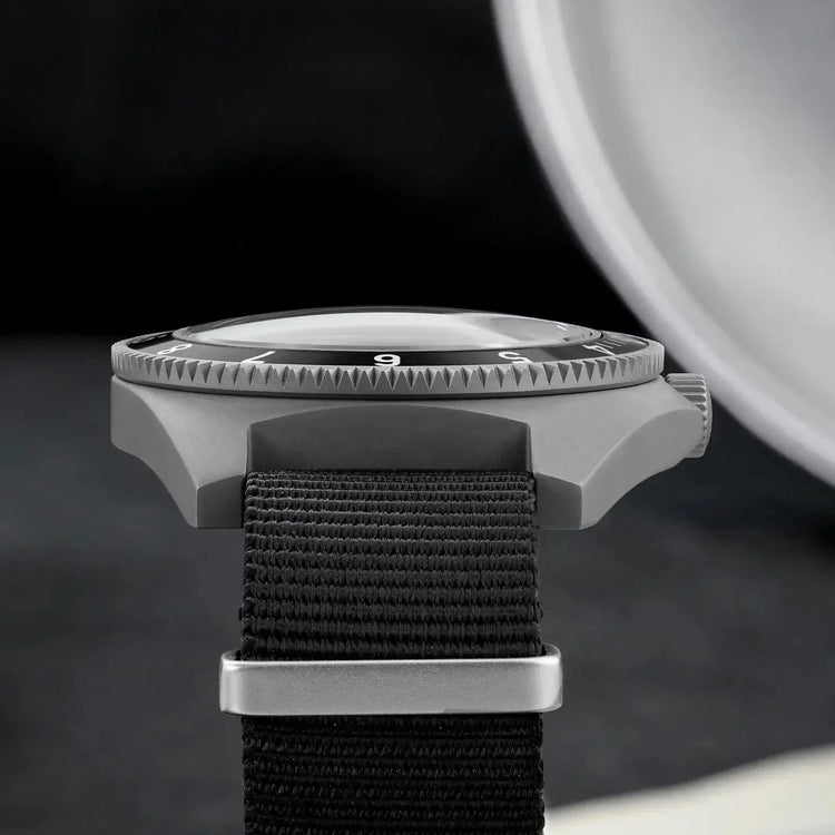 Dives Watch Quartz Movement Sapphire Crystal Inspirational Watches
