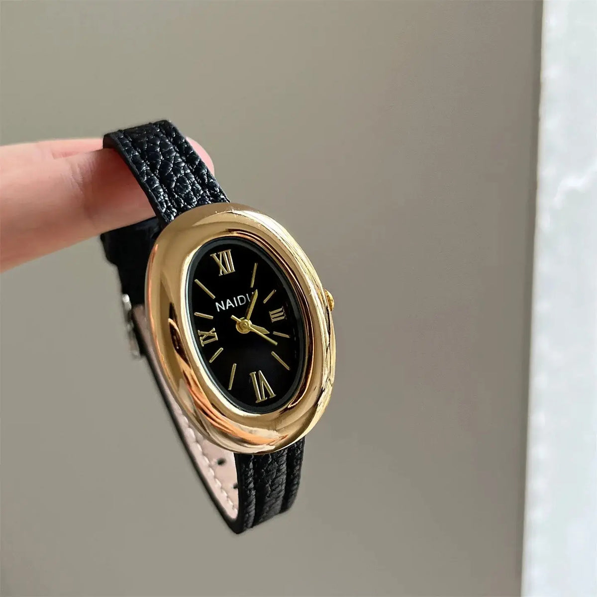 Women’s Oval Quartz Watch Inspirational Watches
