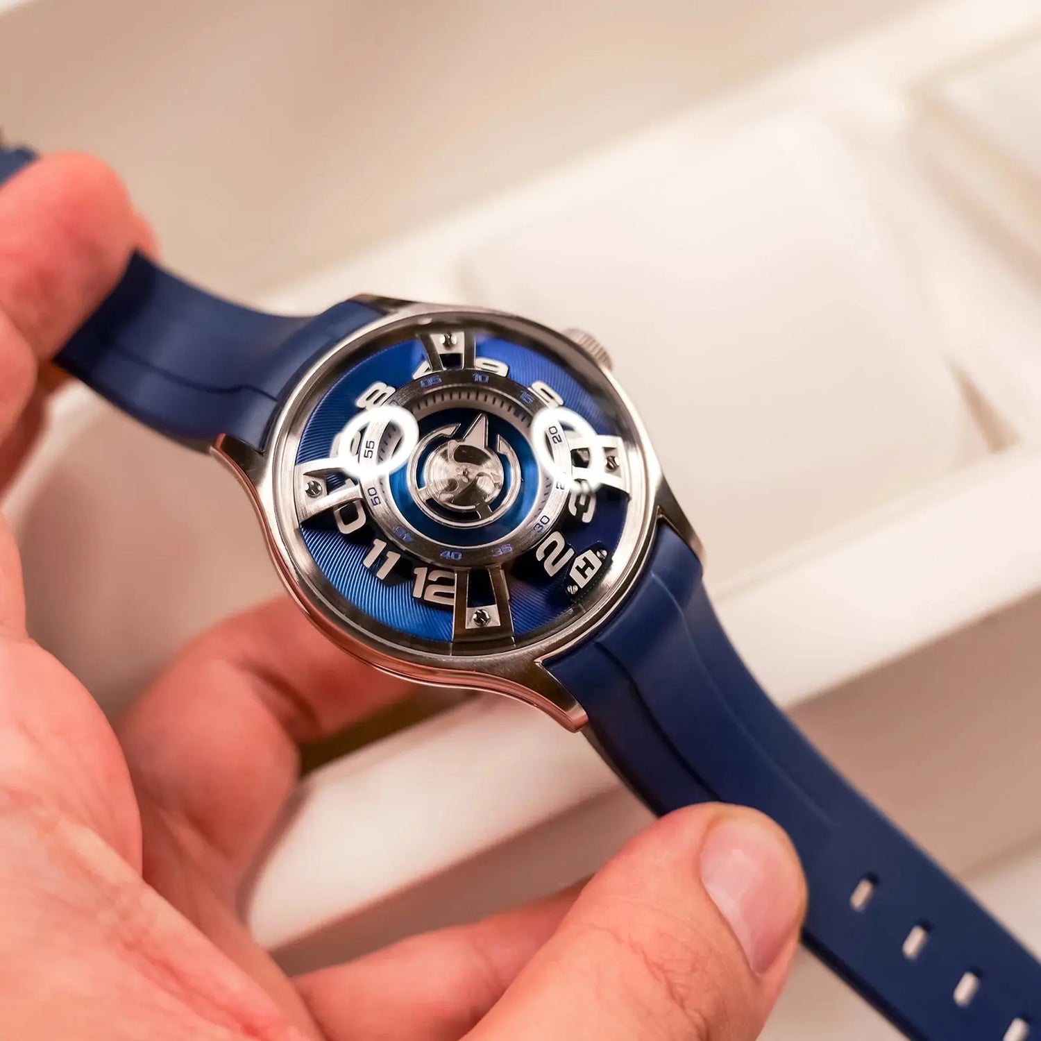 Curvature Engine Star Ship Automatic Super Luminous Blue Nightlight Automatic Inspirational Watches