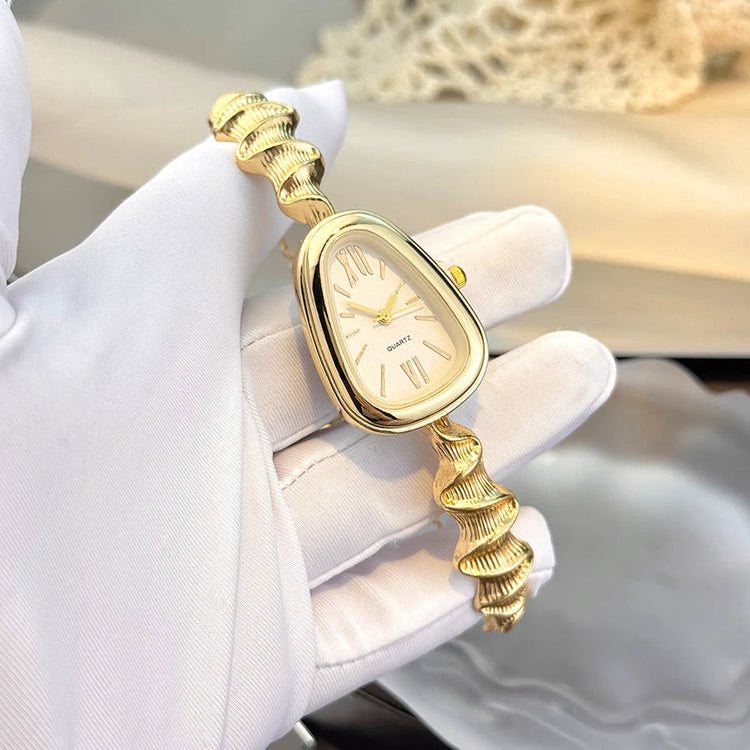 Elegant Snake-Shape Ladies Quartz Watch Trendy European And American Style Commute Luxury Roman Numeral Classy Fashion Accessory Inspirational Watches