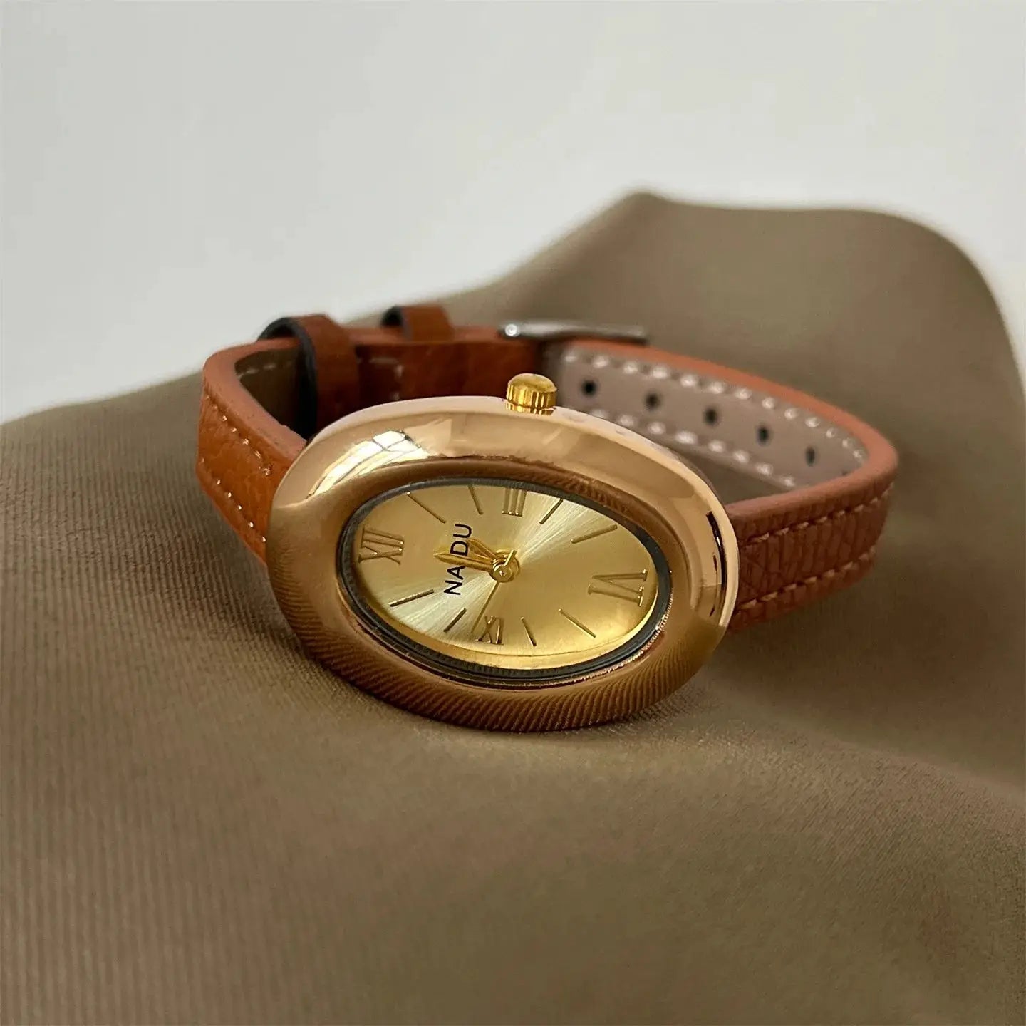 Women’s Oval Quartz Watch Inspirational Watches