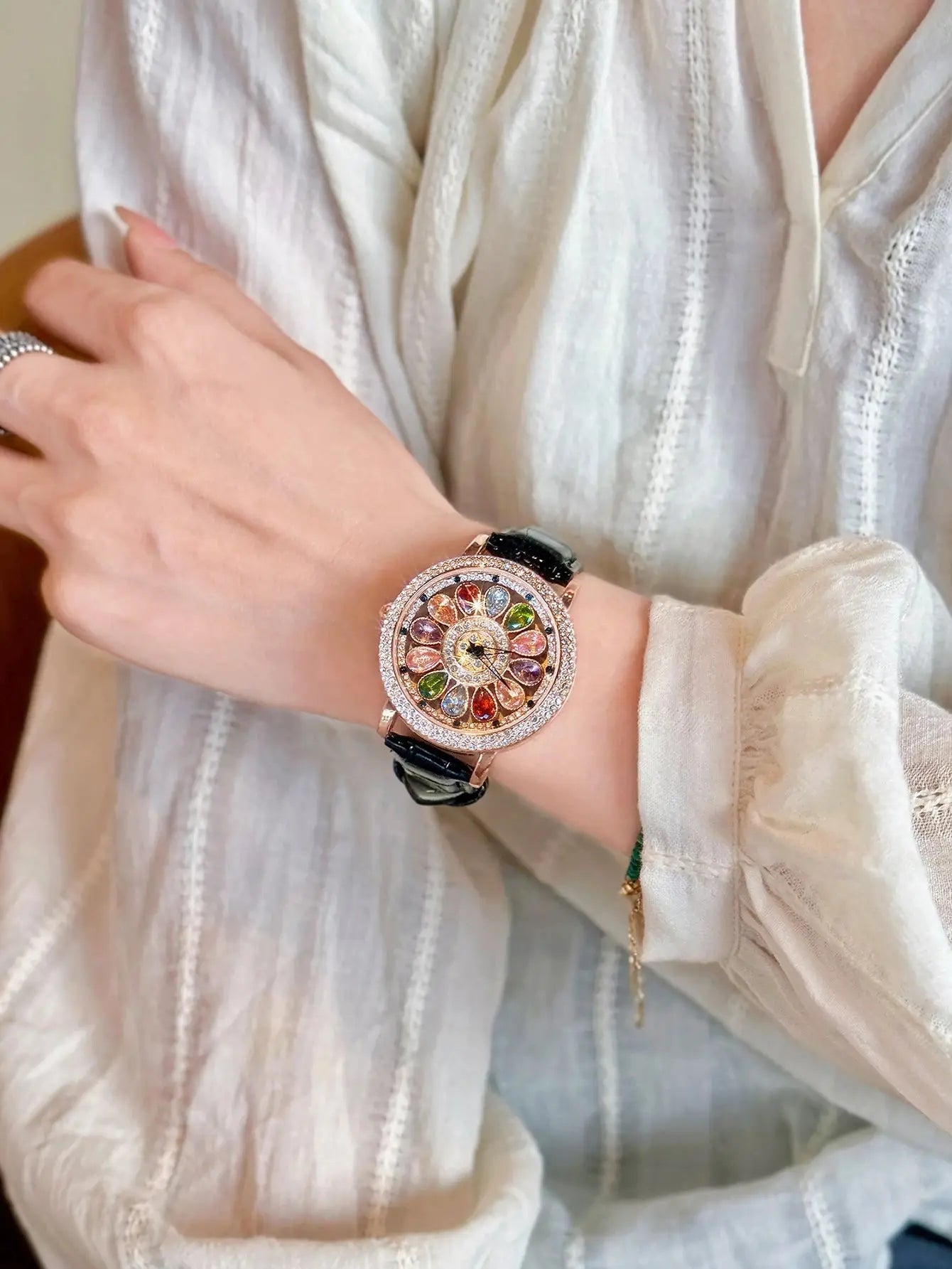1pc Dazzling And Fashionable Women&
