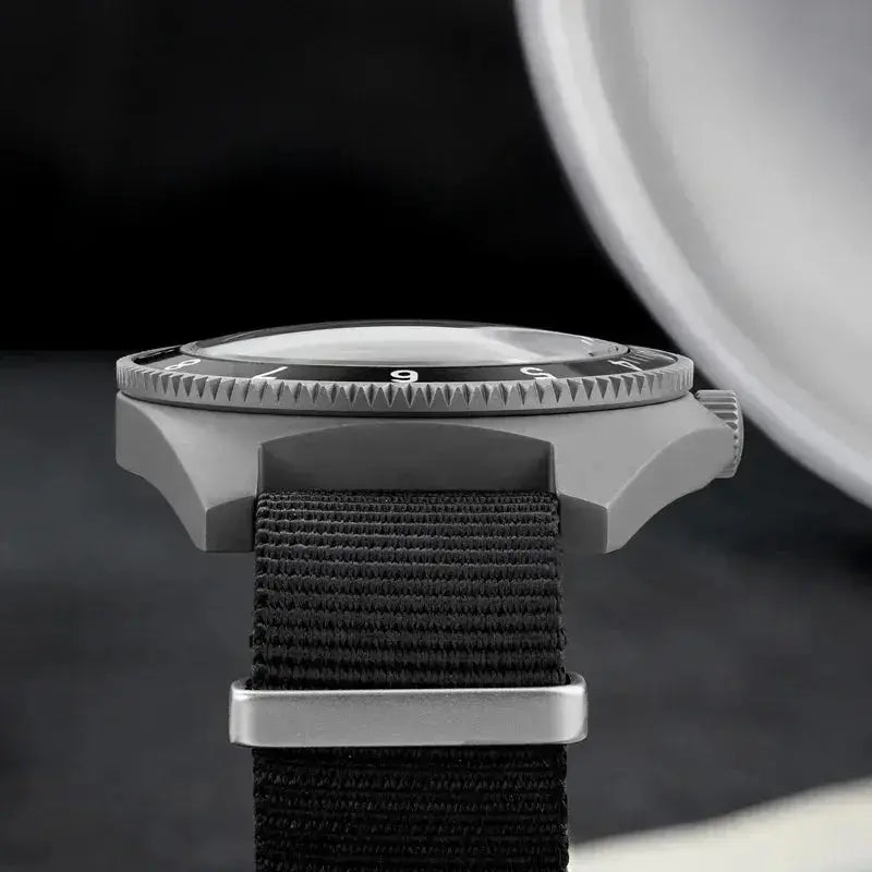 Dives Watch Quartz Movement Sapphire Crystal Inspirational Watches